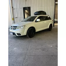 Dodge Journey Sxt