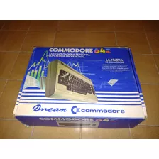 Commodore 64 Original En Caja Y Con Accesorios