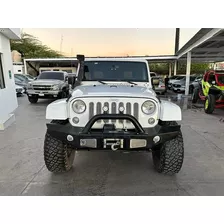 2015 Jeep Wrangler 5p Sahara V6/3.6 Aut.