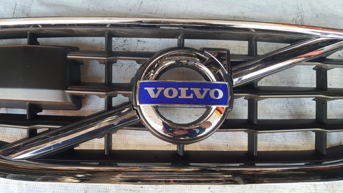 Parrilla Volvo S60 2012-2014 (detalle En Las Grapas) Foto 3