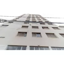 Vendo Um Apartamento No Condomínio Sinezando No Centro