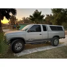 Nissan Pickup Se 4x4 5 Vel 1989 V6 Gris Camper A/c Eléctrica