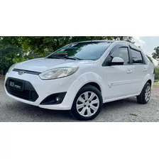 Ford - Fiesta 1.6 Sedan 2014 Completo