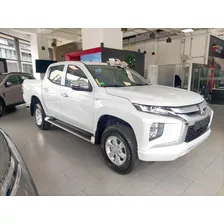 Mitsubishi L200 Glx Mt 2.5t Diesel Euro Vi 4x4 Btá Calle 123