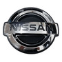 Emblema Parrilla Nissan Urvan 2013-2018 Negro Rojo