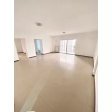 Oportunidad!! Venta Departamento Floresta, Enorme Semipiso 2 Amb. 82 M2 C/ Balcón, Posible Cochera, Pura Luz! Bajas Expensas