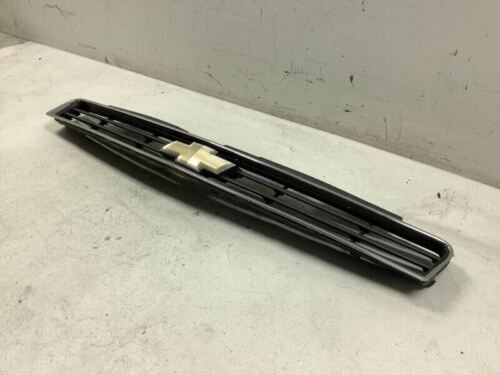 Chevrolet Impala 2006-2011 Lt Front Bumper Upper Grille  Ttl Foto 2