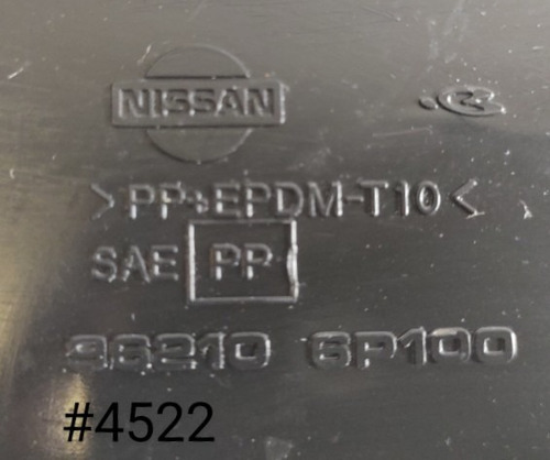 Portaplaca   Infiniti Q45 1997-2001 #4522 962106p100 Foto 2