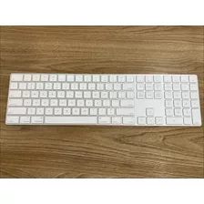 Teclado Bluetooth Apple A1843 Qwerty Inglês Cor Branco