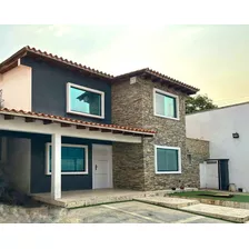 Venta Casa En Urb. Prebo Ii, Valencia Calle Cerrada Con Vigilancia Cod. 182396 Hd