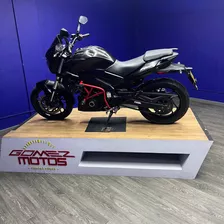 Bajaj Dominar 250 2022