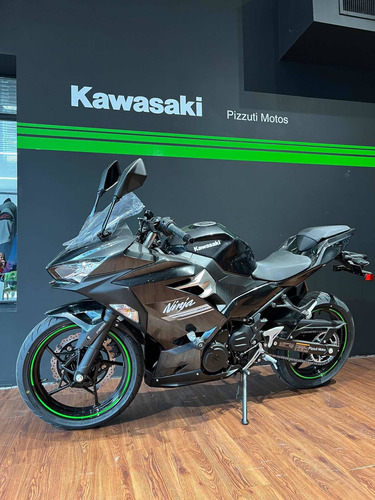 Kawasaki Ninja 400 2023