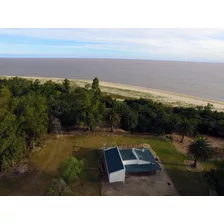 Casa De Campo Con Playa Exclusiva En San José