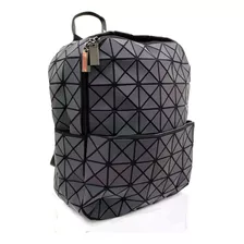 Bolsa Juvenil Tipo Mochila Tornasol Geometrico Color Plateado