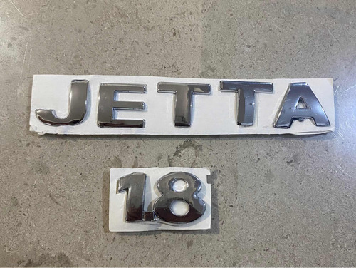 Emblema Letras Jetta 1.8 Mk4 A4 Cromadas Foto 3