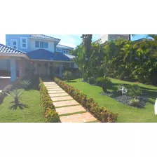 Hermosa Villa En Prestigioso Residencial Cocotal Golf & Country Club