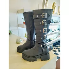 Bota Con Ebillas De Mujer Moda 2024