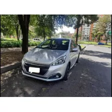 Excelente Peugeot 208 Modelo 2016