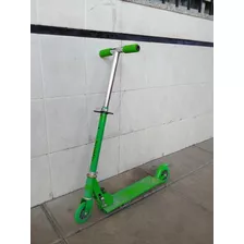 Monopatin Scooter Metalico 2 Ruedas Color Verde