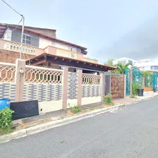 Vendo Casa En Km 10 De La Independencia, Sector Velazcasas.