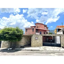 Casa En Venta Urbanizacion El Castaño Maracay Estado Aragua. Mls 24-5287. Ejgp