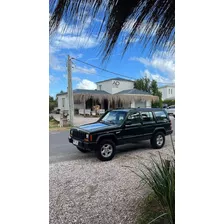 Jeep Cherokee Sport 4x4