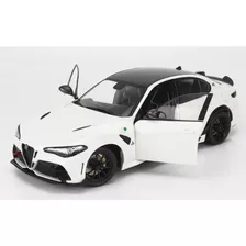 Alfa Romeo Giulia Gta White Miniatura Solido 1/18