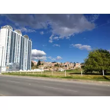 Vendo Lote Para Uso Comercial Y Residencial 33 Pisos 