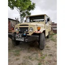 Toyota Bandeirante 4x4 Pick Up Año 82