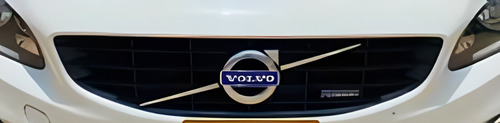 Emblema Metlico Volvo Rdesing Volvo S60 V40 Xc60 Xc90 Xc40  Foto 4