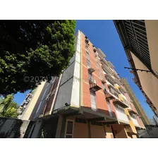 Comodo Apartamento En Venta En Calicanto Excelente Propiedad Conectado A Pozo Agua Listo Para Firmar Negociable Estef 24-18836