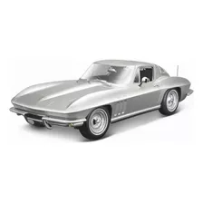 Maisto 1:18 Chevrolet Corvette 1965 Plata Edición Especial 