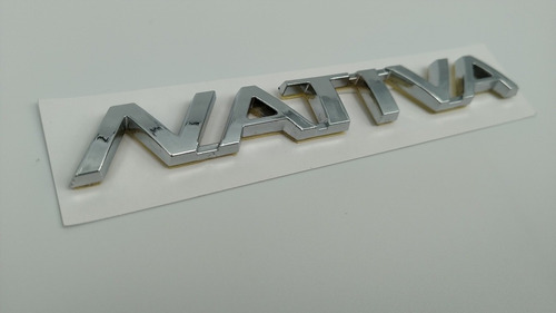 Mitsubishi Nativa Emblema Foto 2