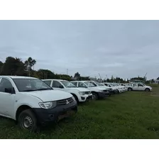 14 Mitsubishi L200 Arias Remate 3 De Mayo Base U$s 3.500 