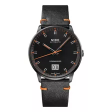 Reloj Pulsera Mido Commander Big Date M021.626 De Cuerpo Color Negro, Analógico, Para Hombre, Fondo Negro, Con Correa De Cuero Color Negro, Agujas Color Negro, Gris Y Naranja, Dial Gris Y Naranja, Min