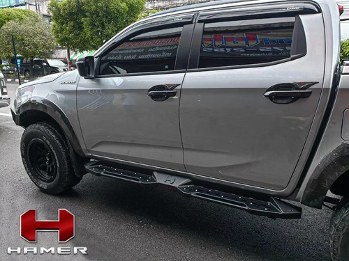 Estribos Toyota Tacoma 2020 Doble Cabina Estilo Hamer Rhino  Foto 5