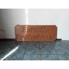 Vendo Cartel De Madera, Está Tallado En Ambis Lados