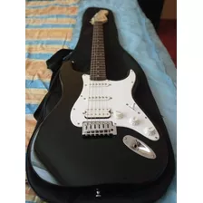 Guitarra Eléctrica Squier Bullet Strat Fender + Accesorios