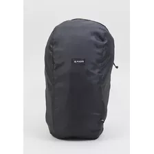 Mochila Compacta Deportiva Negro Corona