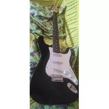 Guitarra Squier Mainstream + Mooer Ge250 + Hard Case