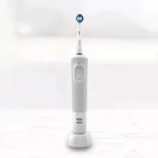 Escova Elétrica Oral-b Vitality D12 220v