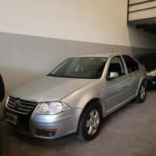 Volkswagen Bora 2011 1.9 Trendline Diesel Financio/ Permuto