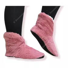 Pantufa Bota Conforto Pelinho Quente Plush Cor Lisa Feminina