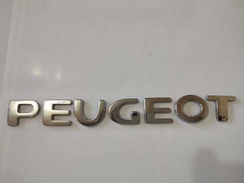 Emblema Izq De Facia Trasera Peugeot Y Emblema Derecho 406  Foto 3