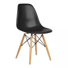 Silla Eames Negra