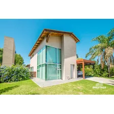 Venta Casa 3 Dormitorios A Estrenar. Oportunidad Única! - Miraflores Funes Hills