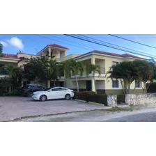 Apartamento De Venta Ubicado En El Residencial Bavaro, Punta Cana, Republica Dominicana