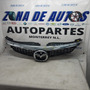 Emblema Logotipo Mazda 2 19 Delantero Detalle Repintado #1