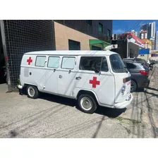 Volkswagen Kombi Ambulância