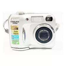 Câmera Nikon Mod. E3100 - ( Retirada Peças )